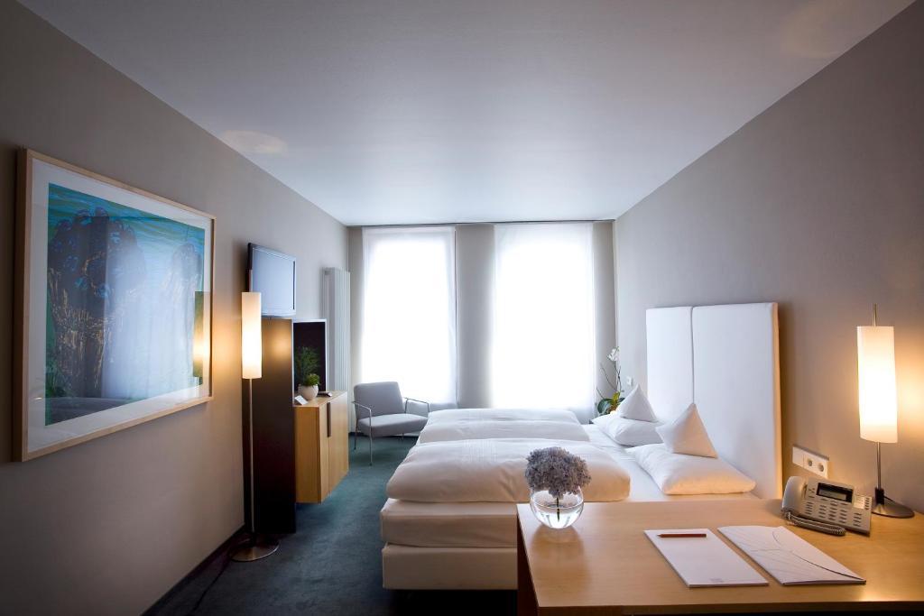 Hotel An Der Stadtmauer Schorndorf  Extérieur photo
